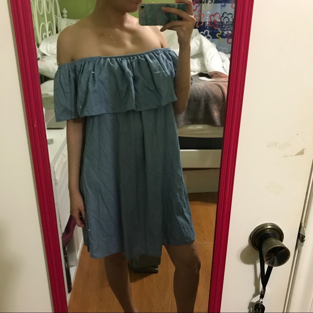 OFF THE SHOULD DENIM BLUE DRESS